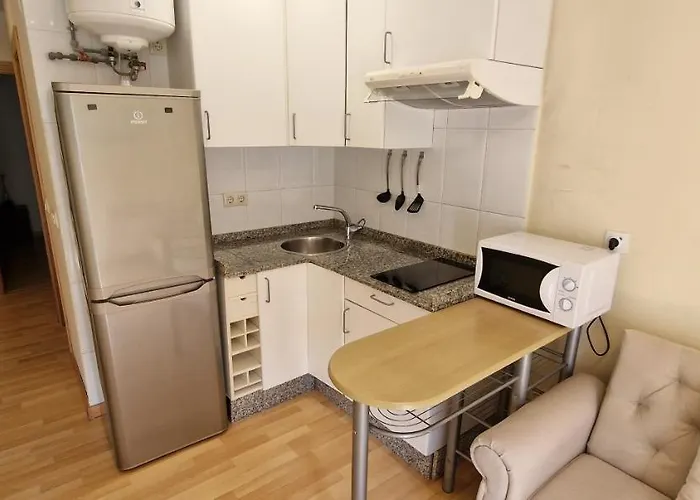 Jardines De La Catedral - Vut-4276-as Y Vut-4278-as *